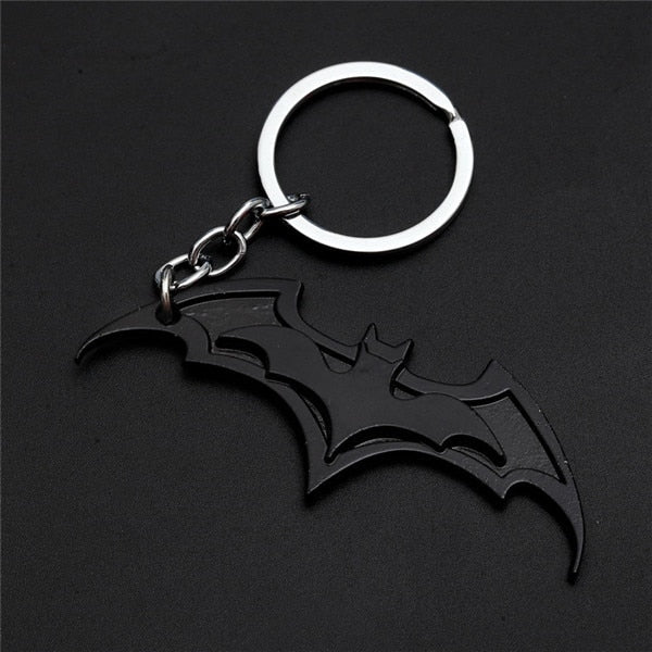 The Avengers Captain America Shield Spiderman Batman Keychain Toy Superhero Hulk Iron Man Marvel jewelry Metal Pendant Keychains