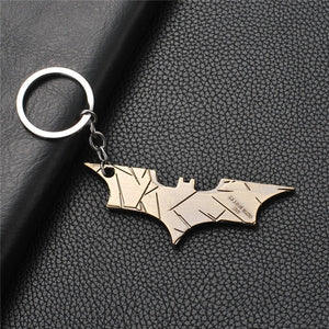 The Avengers Captain America Shield Spiderman Batman Keychain Toy Superhero Hulk Iron Man Marvel jewelry Metal Pendant Keychains